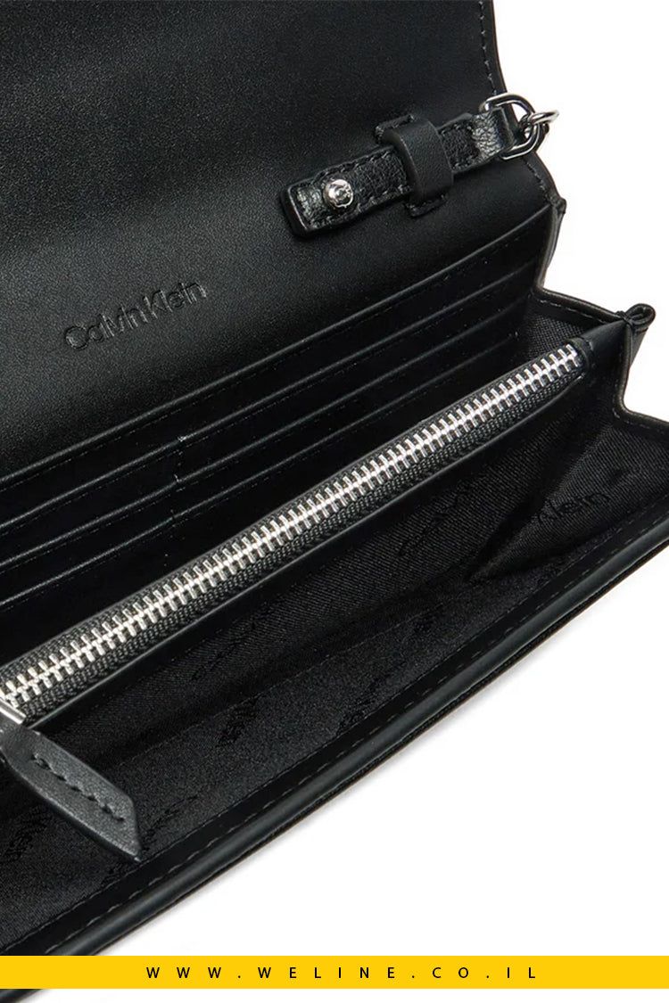תיק קטן לנשים Calvin Klein Daily Wallet Mini Bag בצבע שחור