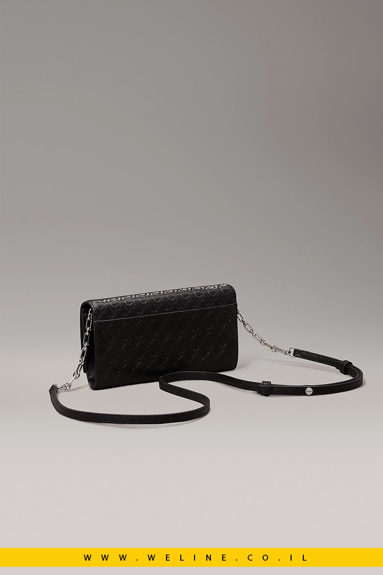 תיק ארנק קרוסבודי לנשים Calvin Klein Logo Crossbody Wallet Bag בצבע שחור
