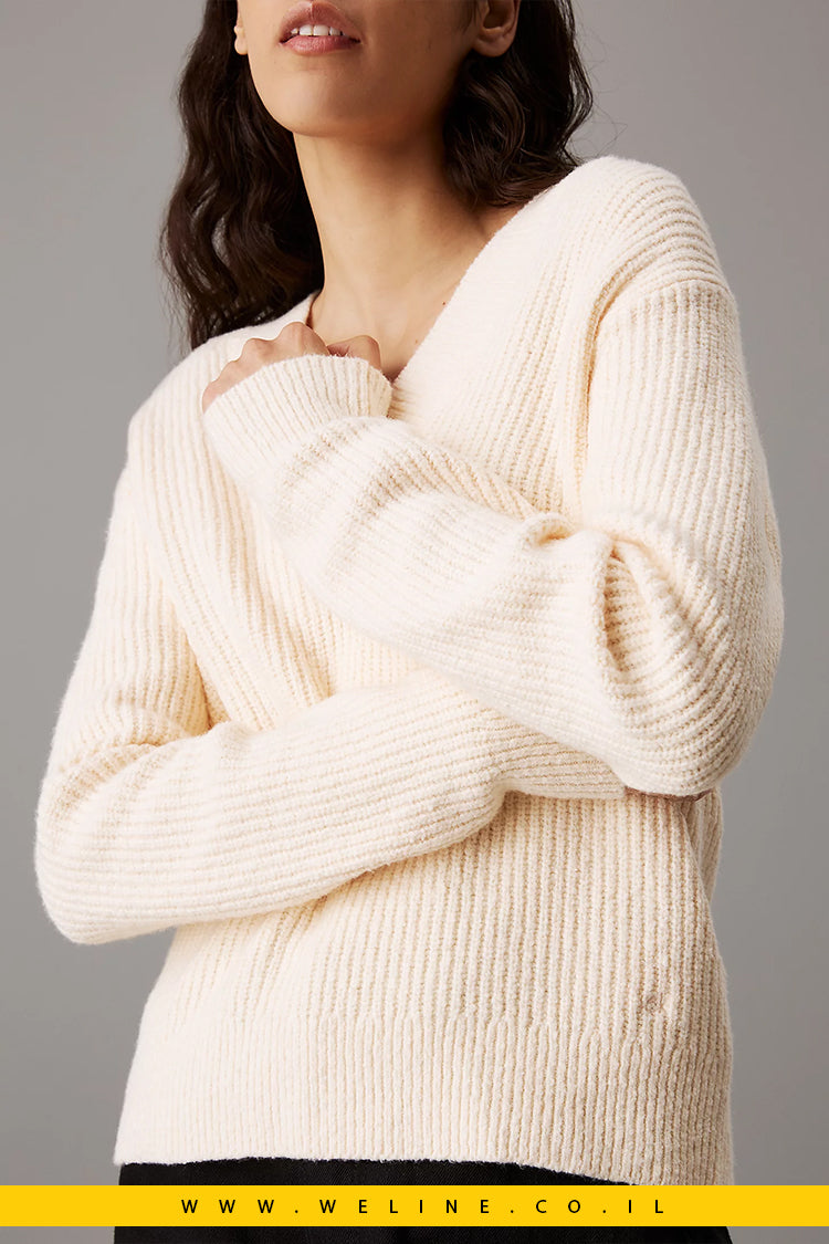סוודר Calvin Klein לנשים - Boucle Ribbed V-neck