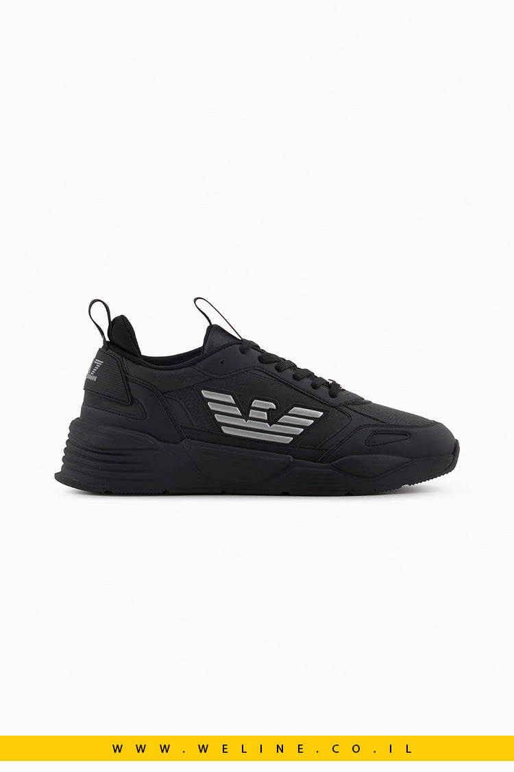 סניקרס ACE Runner Monogram מבית EA7