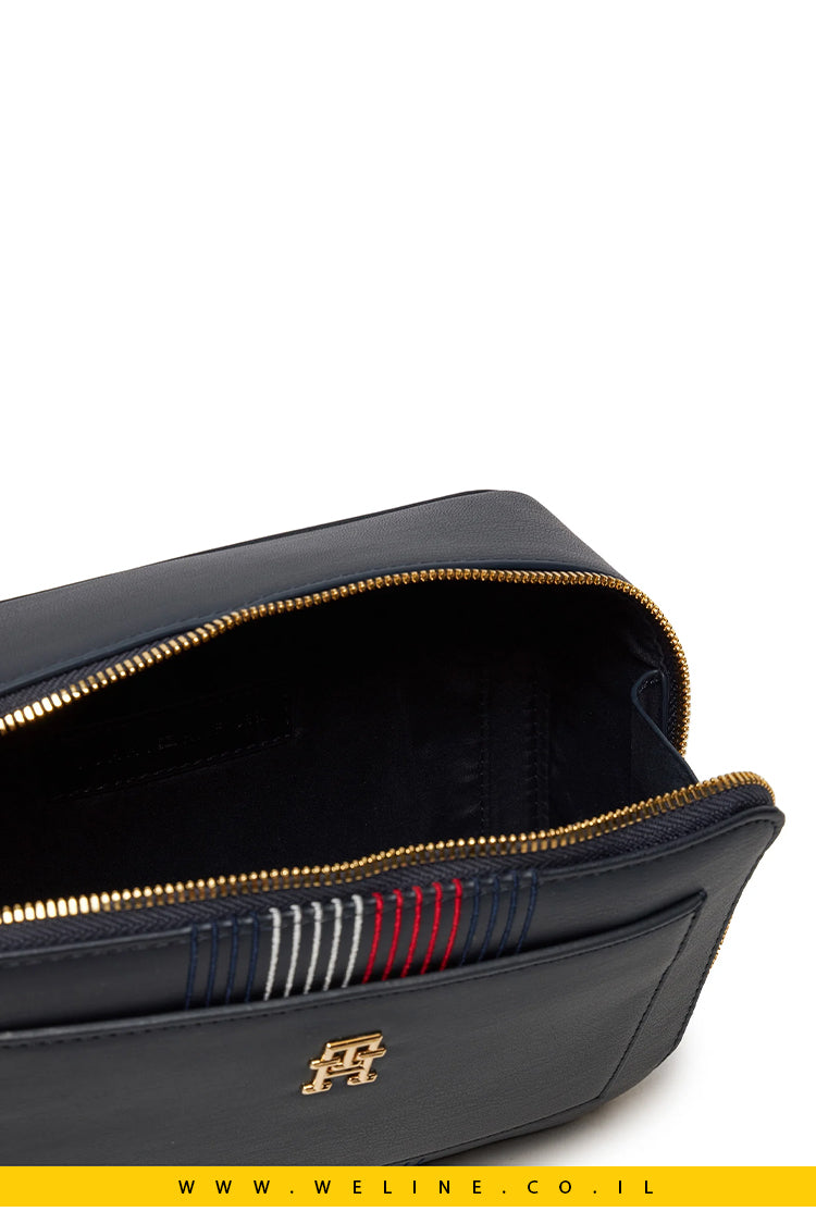 תיק צד Tommy Hilfiger Distinct Camera Bag Corp בצבע כחול כהה