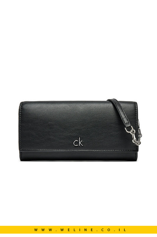 תיק קטן לנשים Calvin Klein Daily Wallet Mini Bag בצבע שחור