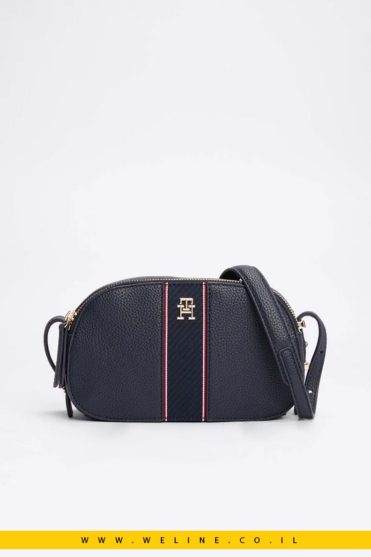 תיק קרוסבודי מרקם לנשים מבית Tommy Hilfiger