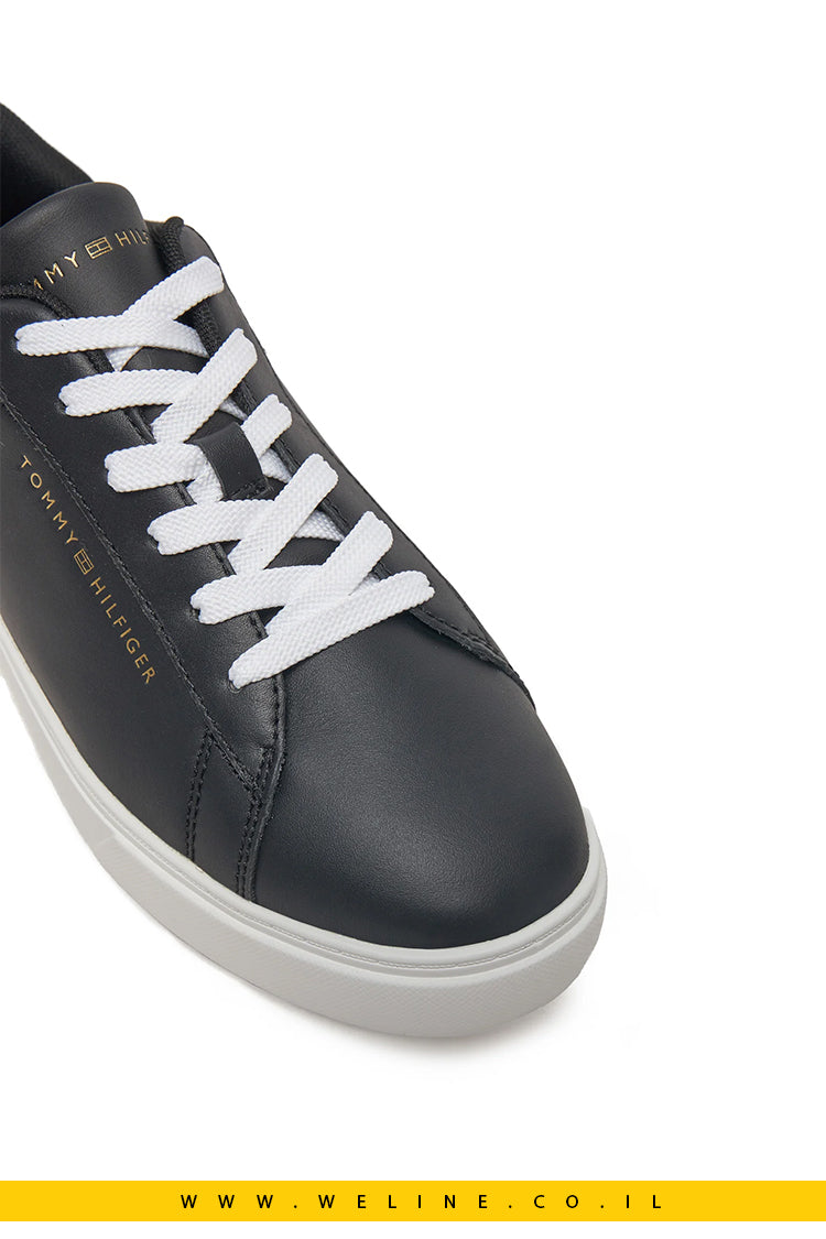 נעלי סניקרס Essential מעור לנשים מבית Tommy Hilfiger