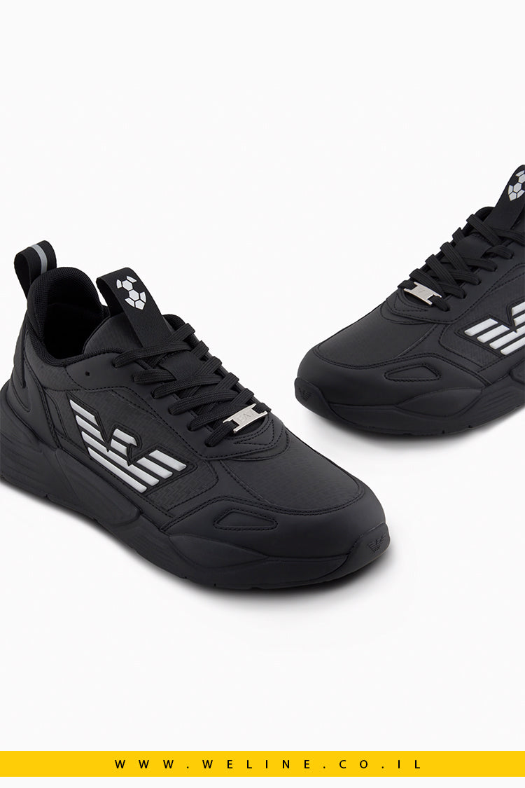 סניקרס ACE Runner Monogram מבית EA7