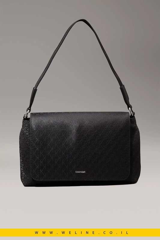 תיק יד לנשים עם טקסטורת לוגו – Calvin Klein