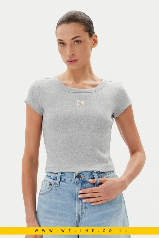 חולצת טי נשים בצבע אפור מלנג’ – Calvin Klein Jeans