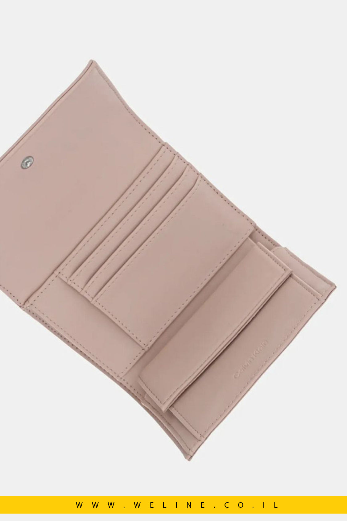 ארנק נשים בינוני Calvin Klein – דגם Daily Trifold בצבע ורוד Rose Dust