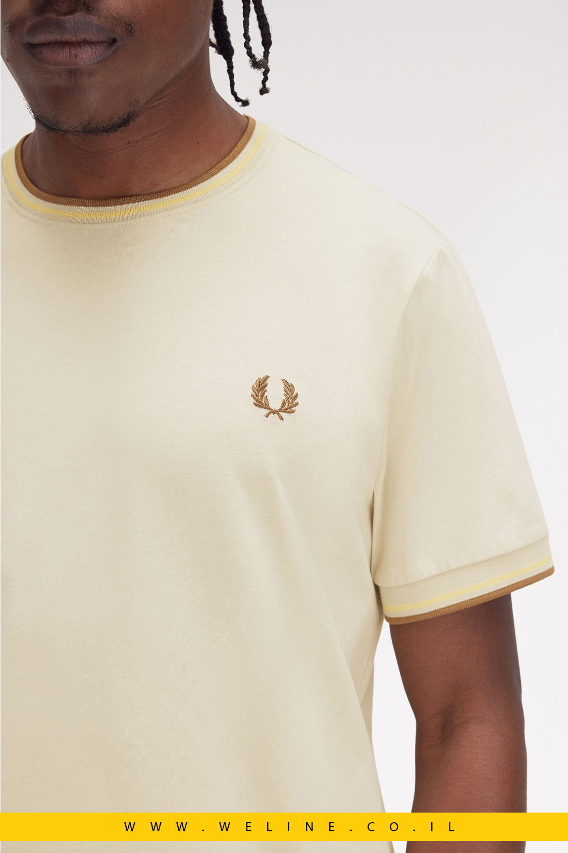 חולצת טי לנשים עם גימור Twin Tipped - Fred Perry