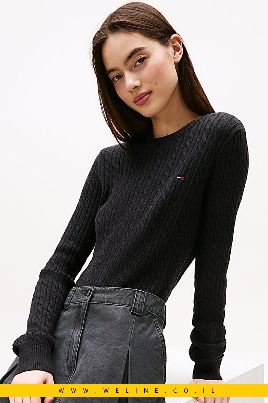 סוודר נשים Cable Essential – Tommy Jeans