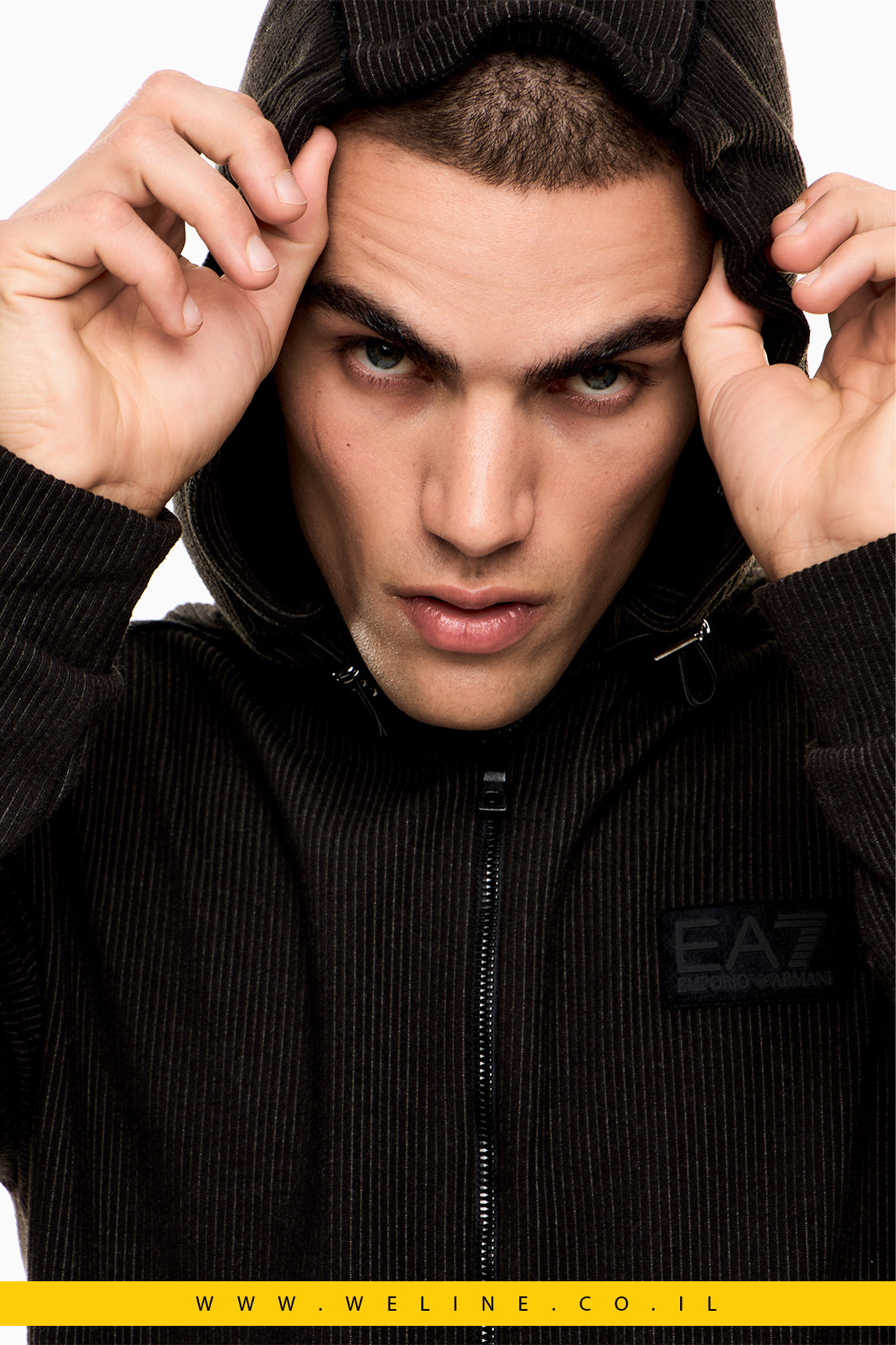 קפוצ'ון רוכסן מסדרת LUX IDENTITY – EA7 Emporio Armani
