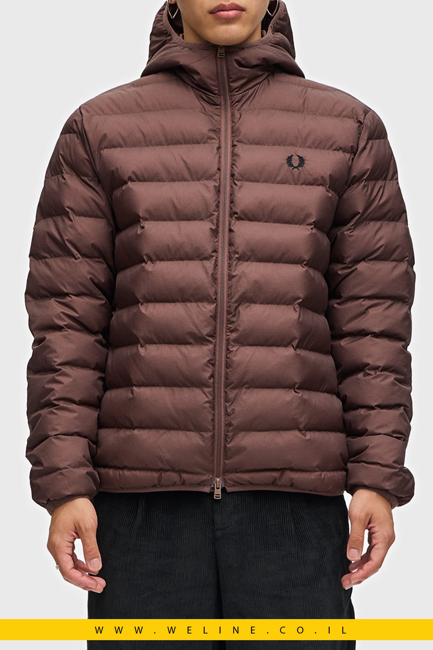 מעיל מבודד עם קפוצ'ון