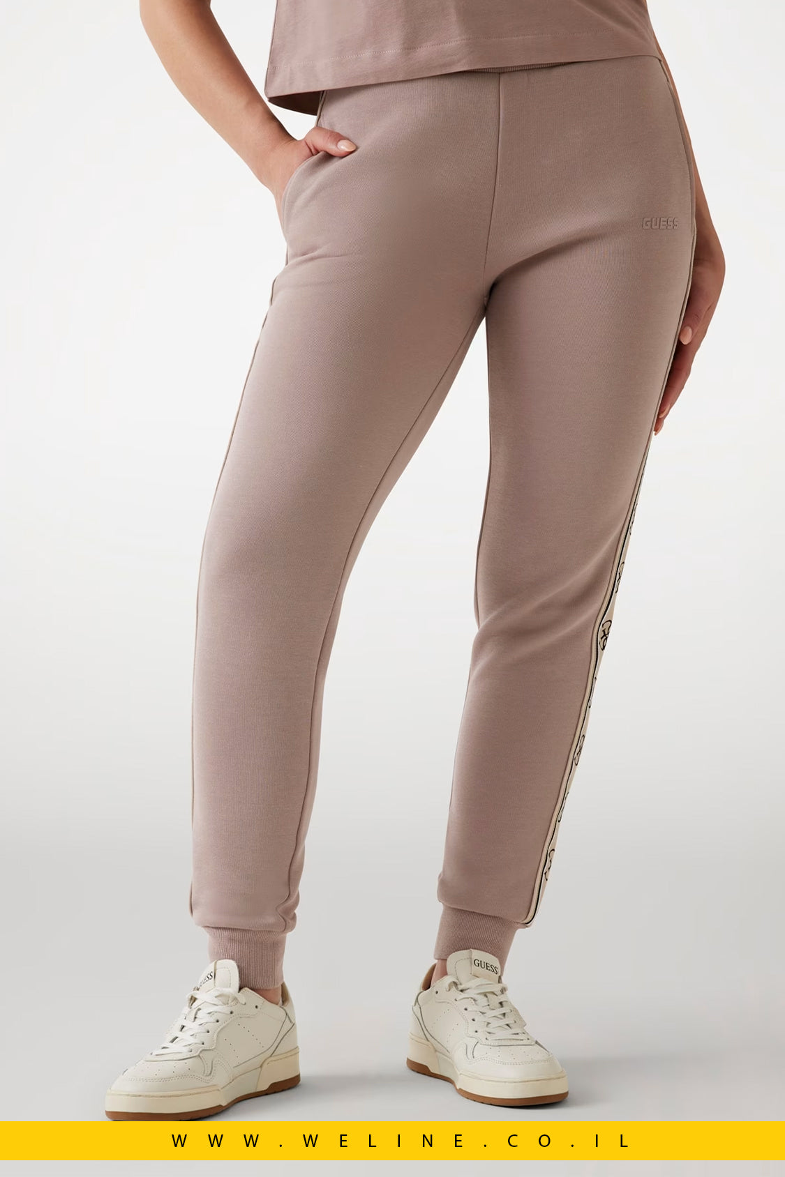 חליפת לנשים עם פס לוגו בצד – Guess