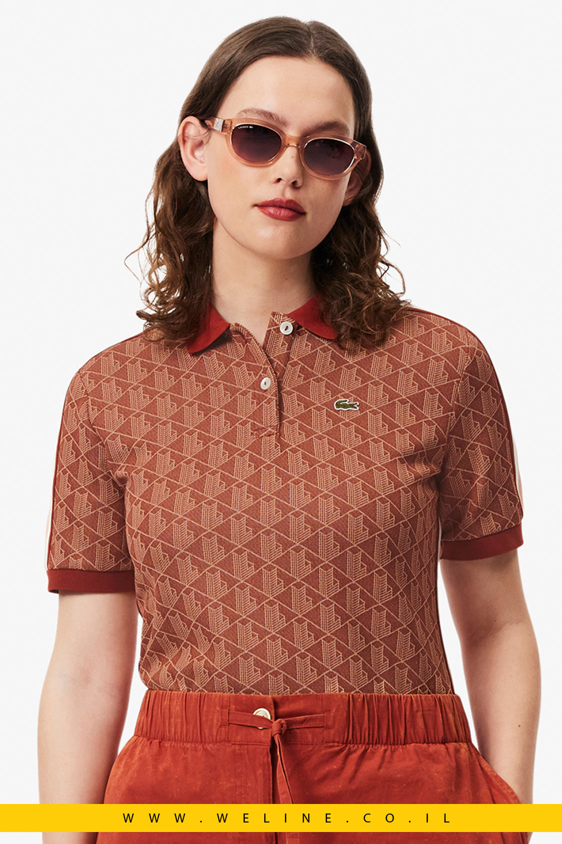 חולצת פולו לנשים בגזרת Slim עם מונוגרמה סרוגה – Lacoste