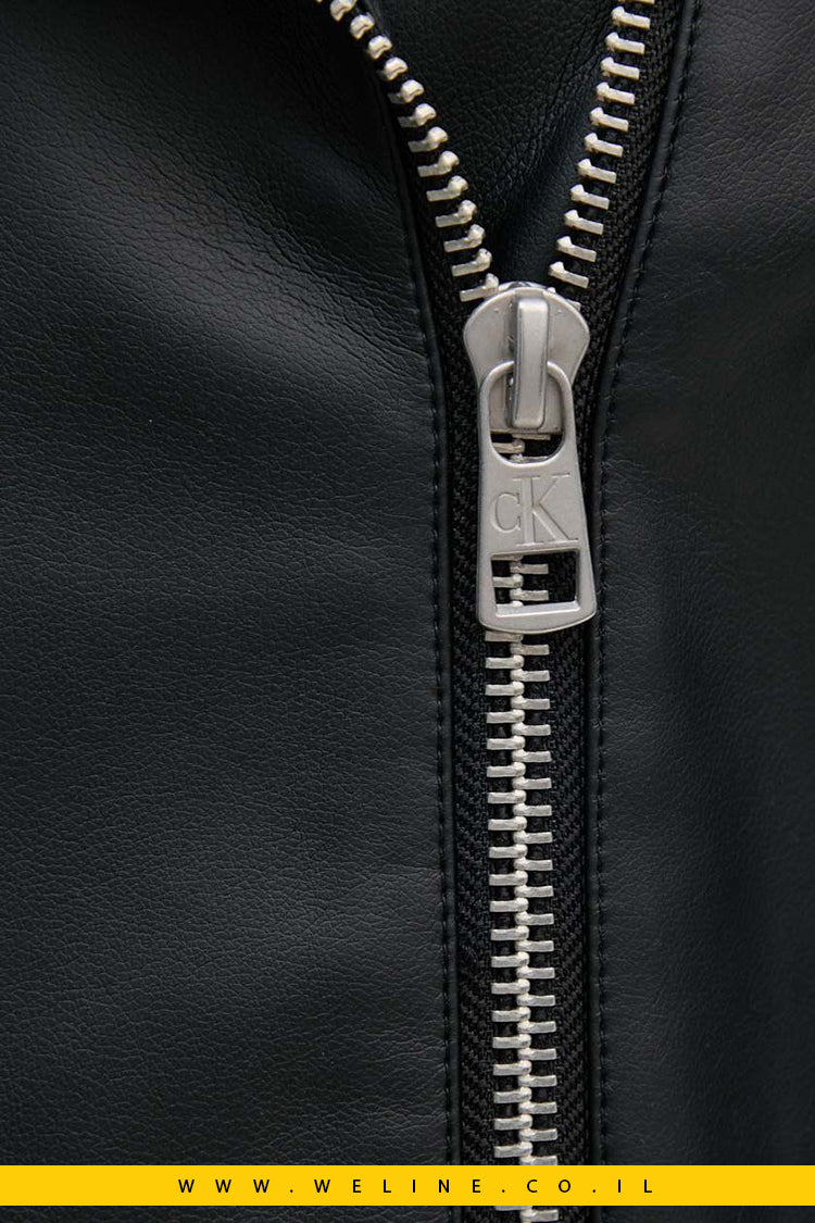 ג'קט רמונסקה לנשים מבית Calvin Klein Jeans