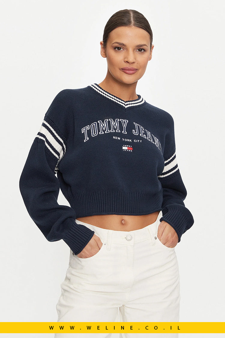 סוודר לנשים Tommy Jeans Varsity בצבע כחול כהה
