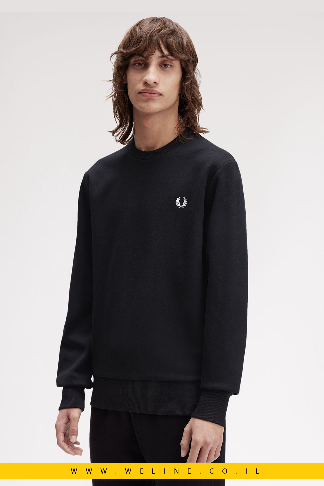 סווטשירט צווארון עגול עם מיתוג בולט – Fred Perry Bold Branding Crewneck (Black)