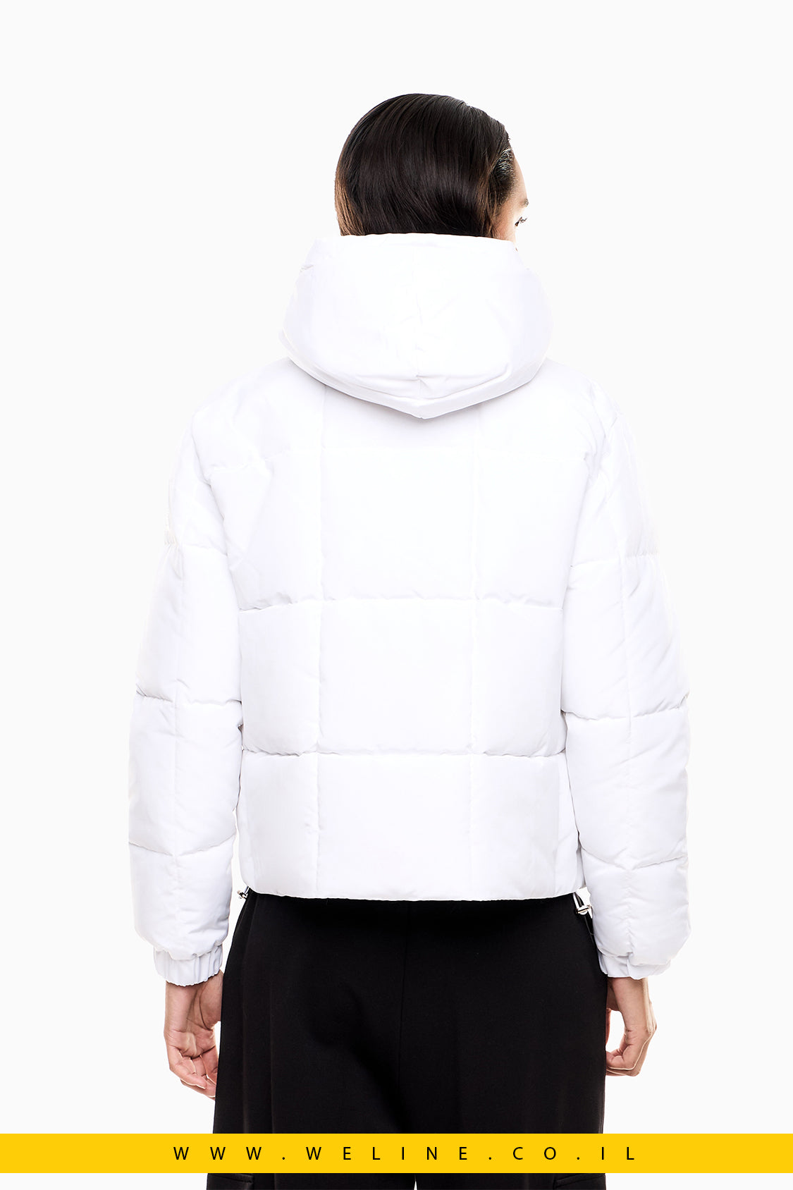 מעיל קווילט מרופד CALIDUM7 עם קפוצ'ון – לבן | EA7