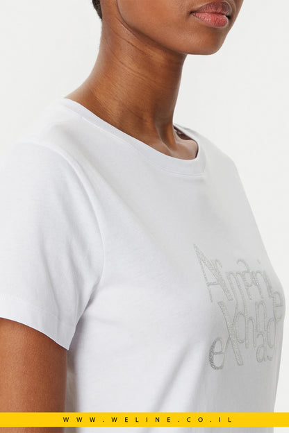 טי-שירט לנשים בצבע לבן– Armani Exchange