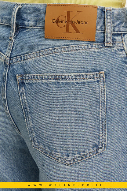 ג'ינס נשים Calvin Klein Jeans - גזרה ישרה בגוון כחול
