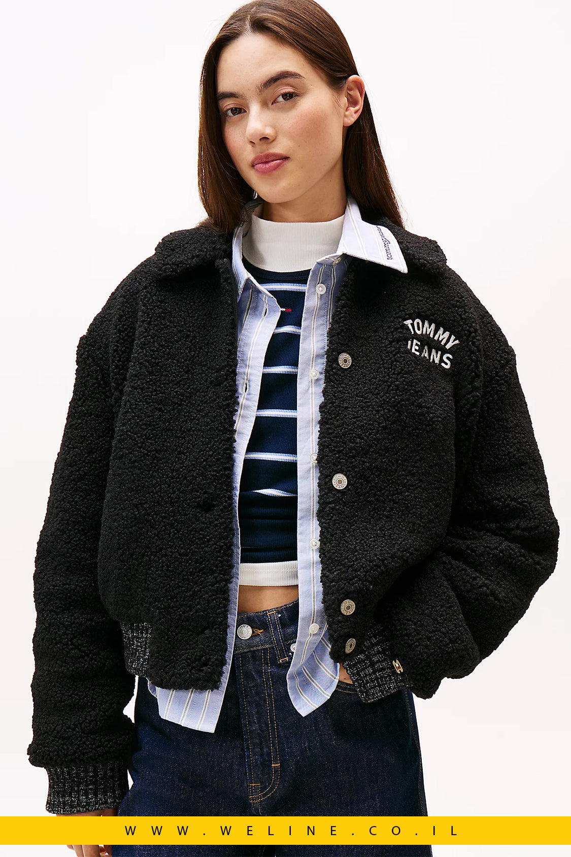 מעיל בומבר נשים Tommy Jeans Varsity Teddy – לוגו גב, גזרת Relaxed