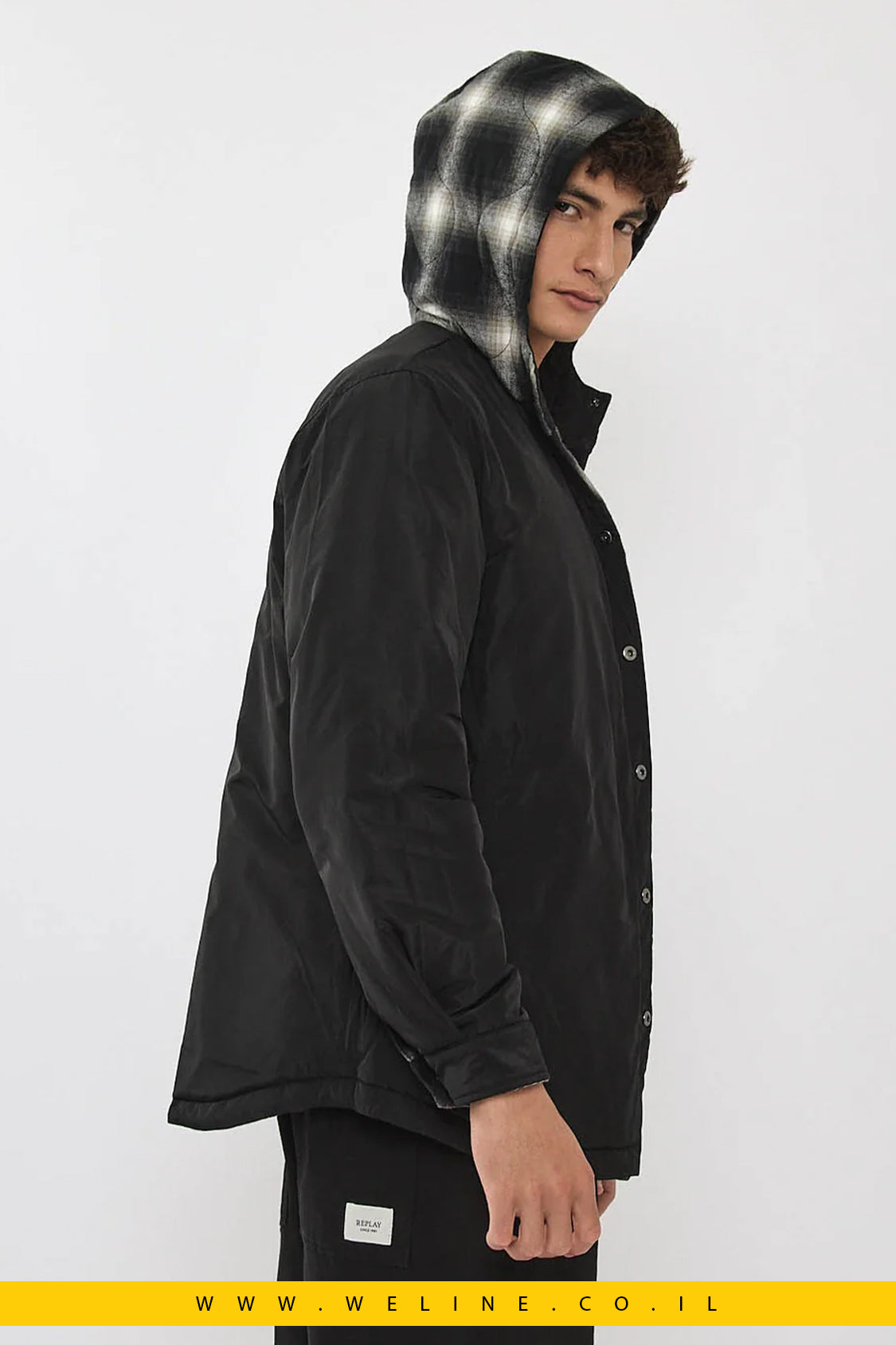 ג'קט דו-צדדית לגברים משובצת בצבע שחור ולבן עם קפוצ'ון