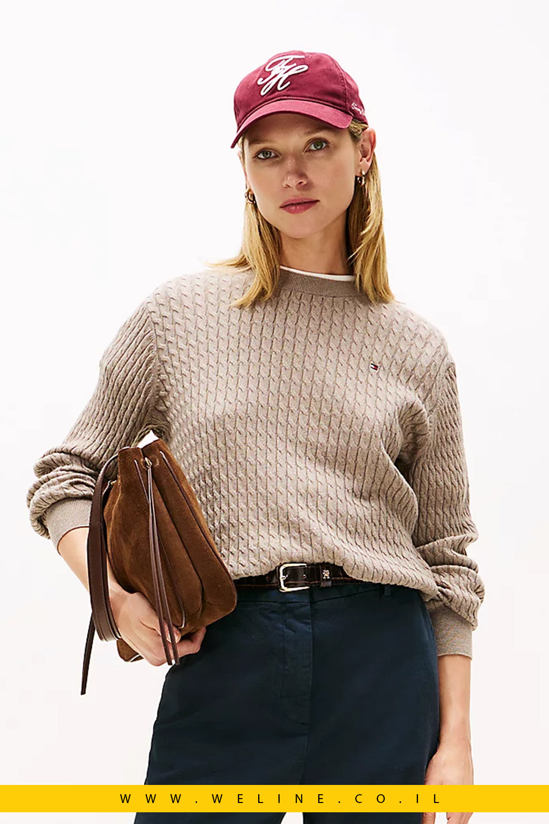 סוודר סריג נשים Tommy Hilfiger – דגם Cable Knit קלאסי בצבע טאופ