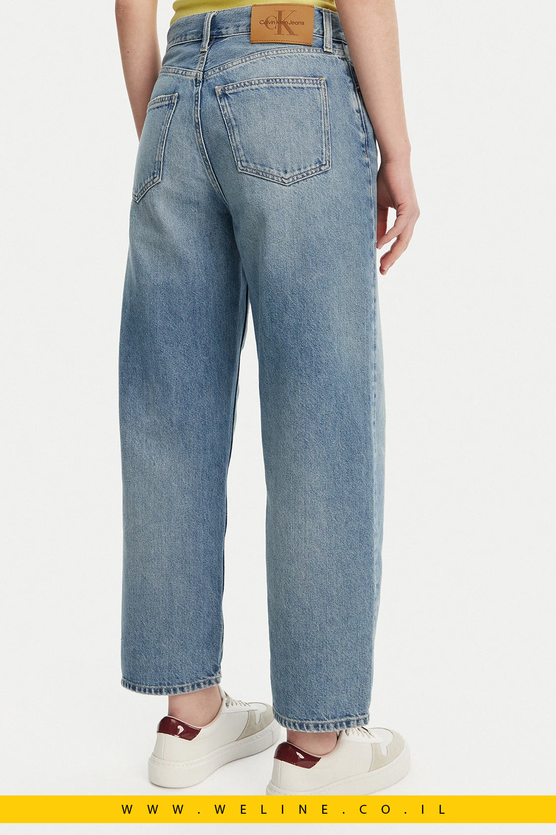 ג'ינס נשים Calvin Klein Jeans - גזרה ישרה בגוון כחול