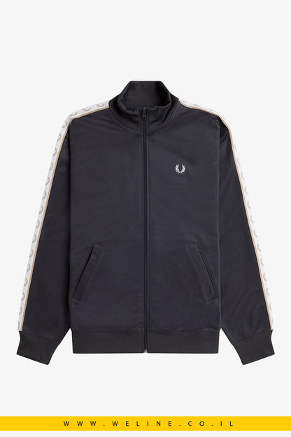 ג׳קט טרנינג עם פסי לוגו – Fred Perry Taped Track Jacket (אפור Anchor Grey)