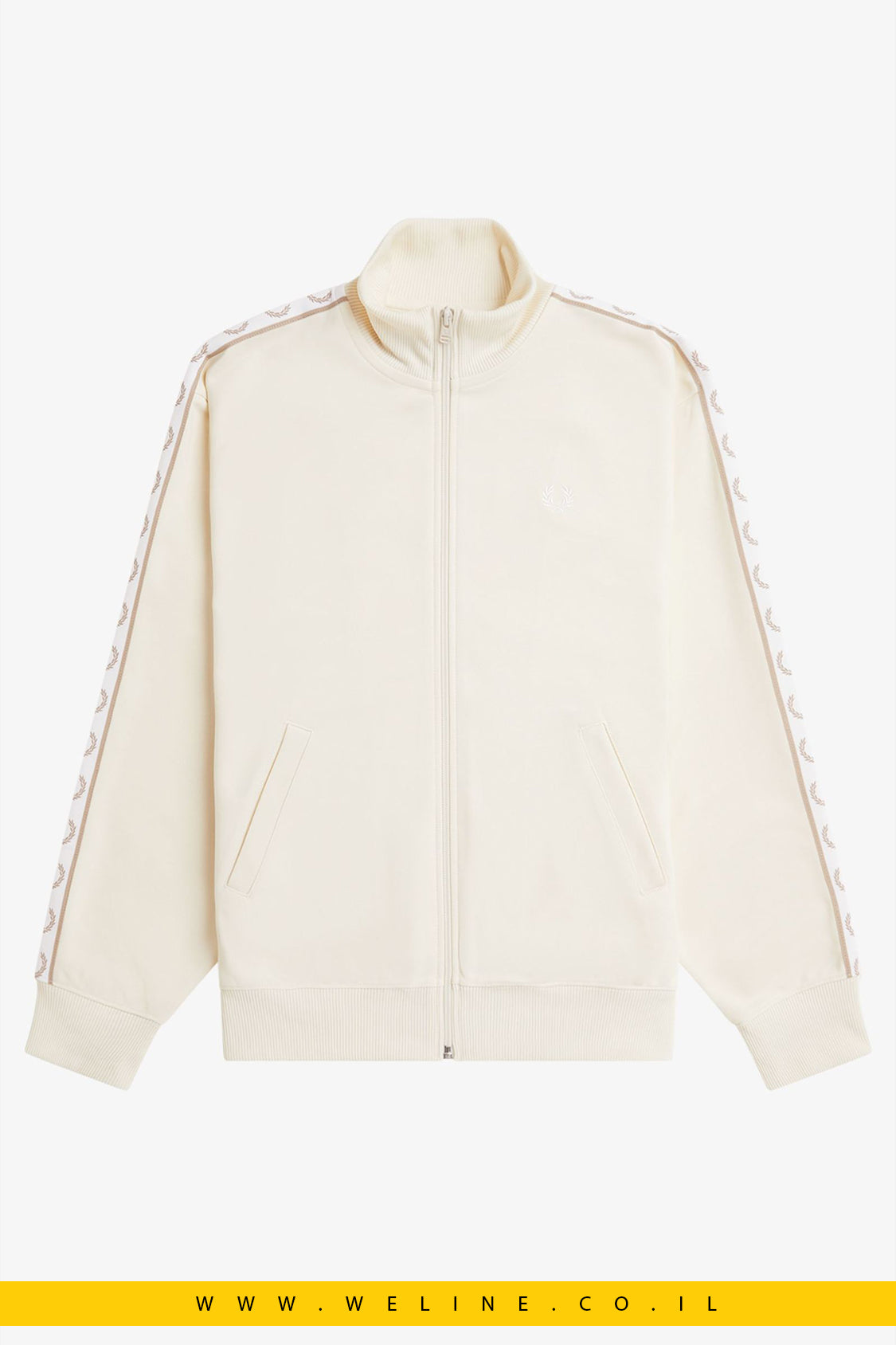 ג׳קט טרנינג עם פסי מיתוג – Fred Perry Taped Track Jacket (צבע אקרו / Ecru)