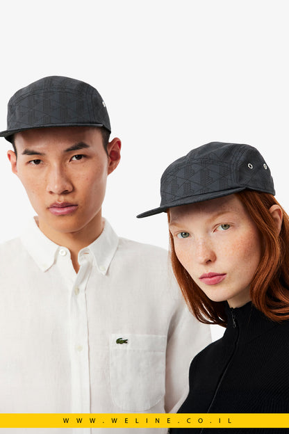 Lacoste כובע Jockey מודפס מטוויל כותנה – אפור כהה/שחור