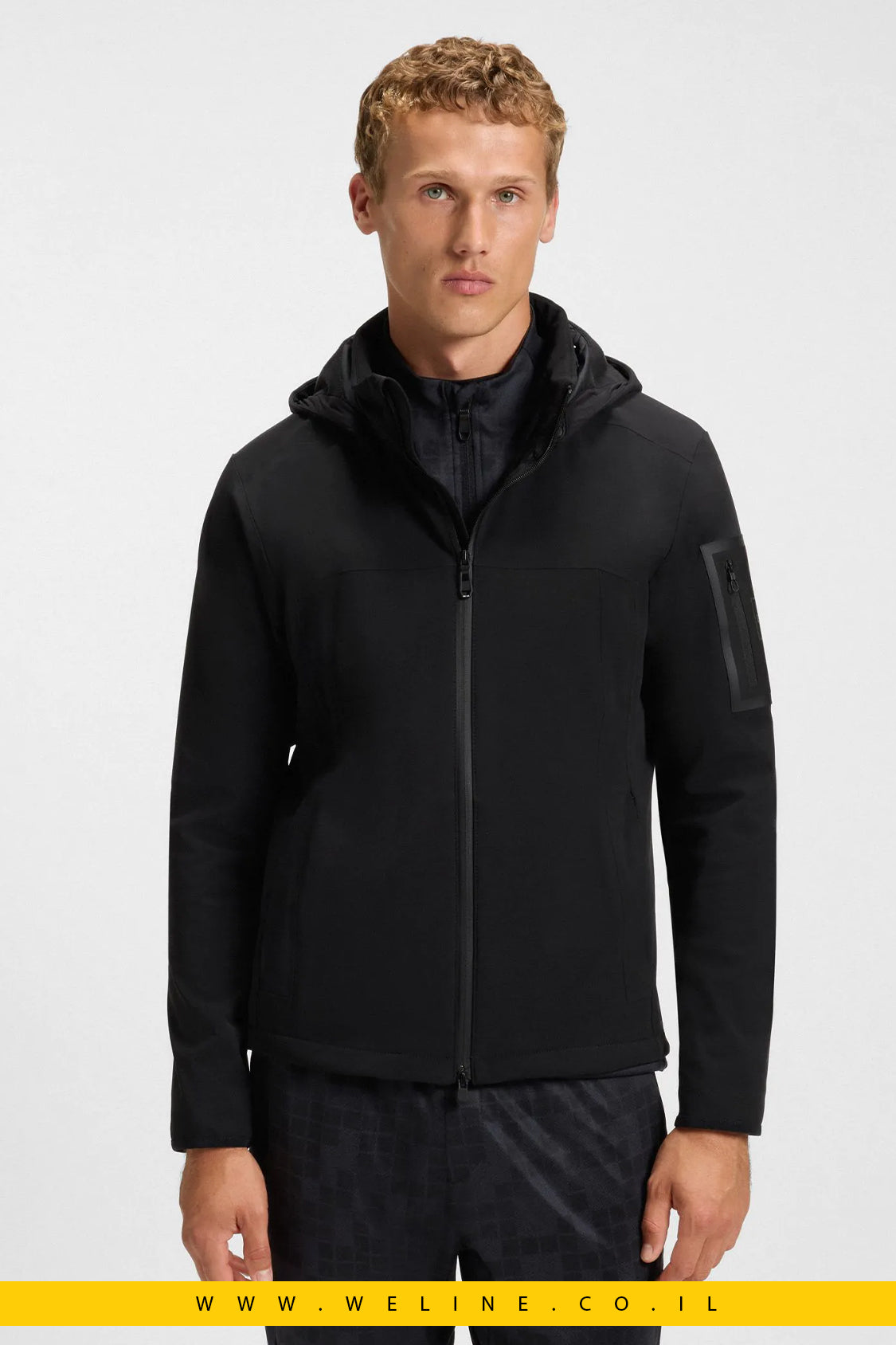 מעיל סופטשל לגברים עם קפוצ'ון נשלף – BOSS Menswear (שחור)
