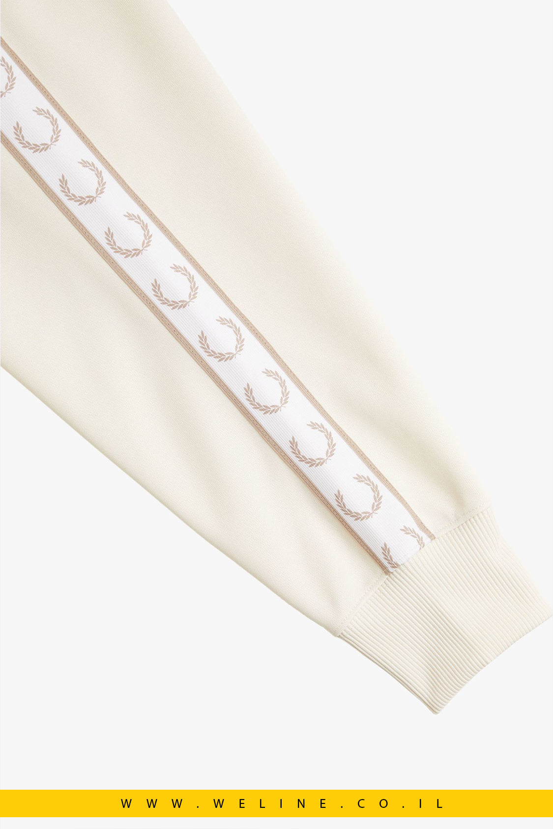 ג׳קט טרנינג עם פסי מיתוג – Fred Perry Taped Track Jacket (צבע אקרו / Ecru)