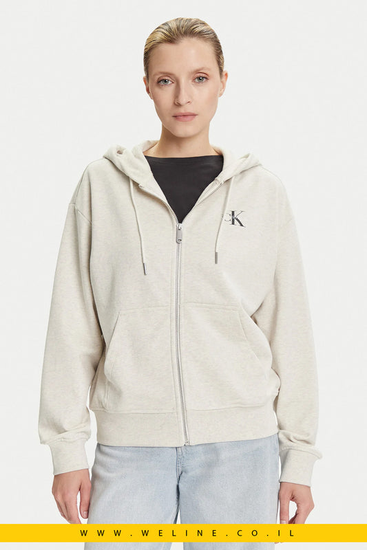 קפוצ'ון נשים Calvin Klein Jeans – דגם Monologo בצבע בז' מלנז' עם רוכסן