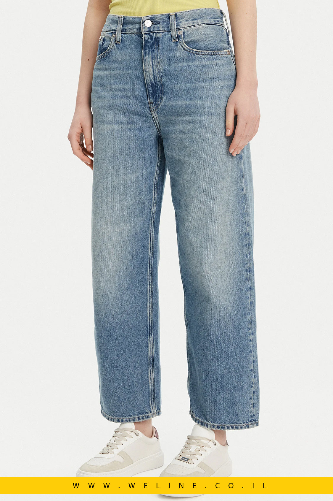 ג'ינס נשים Calvin Klein Jeans - גזרה ישרה בגוון כחול