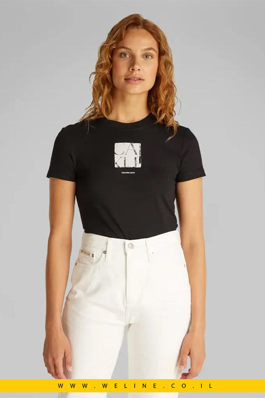CALVIN KLEIN – חולצת טי גרפית לנשים