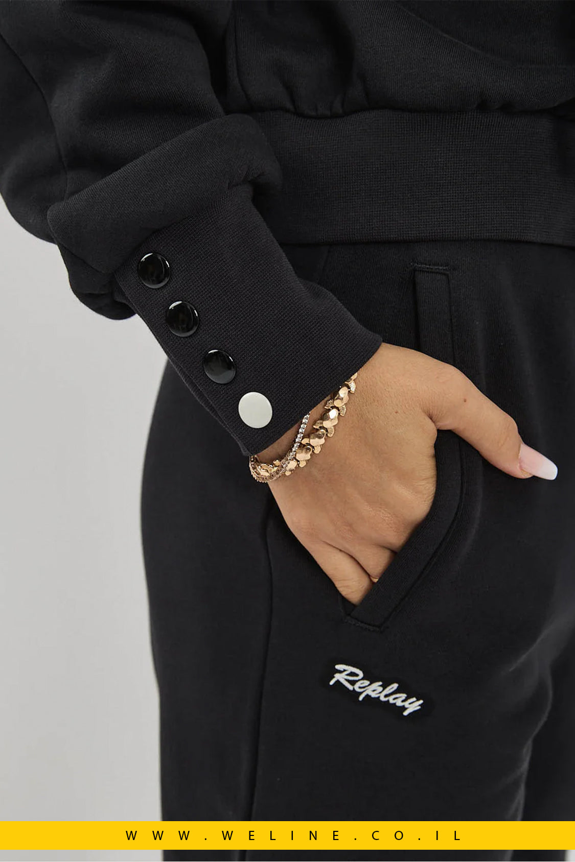 חליפת טריננג בצבע שחור לנשים REPLAY