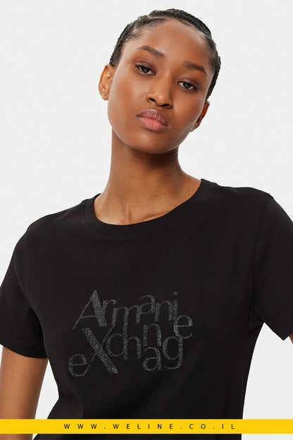 טי-שירט לנשים בצבע שחור – Armani Exchange
