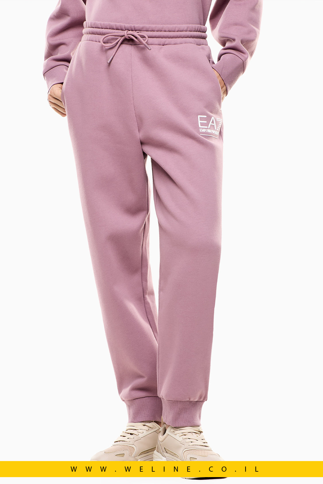 חליפת טרנינג לנשים EA7 Emporio Armani – ורוד | Armani Sustainability Values