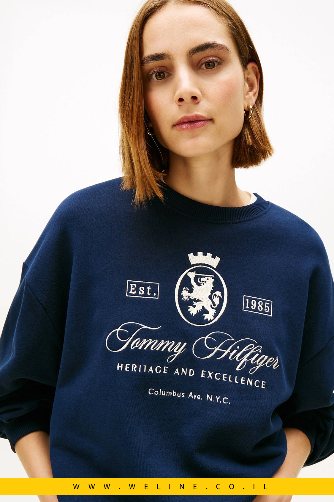 סווטשירט נשים Tommy Hilfiger – דגם Varsity Crest בצבע Navy