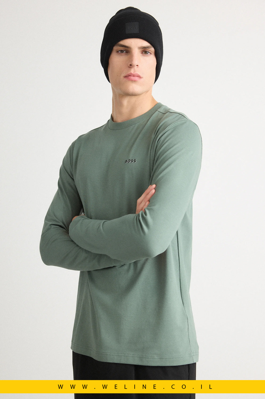 טי־שירט שרוול ארוך מכותנה סטרצ’ עם לוגו קונטרסטי לגברים מבית BOSS
