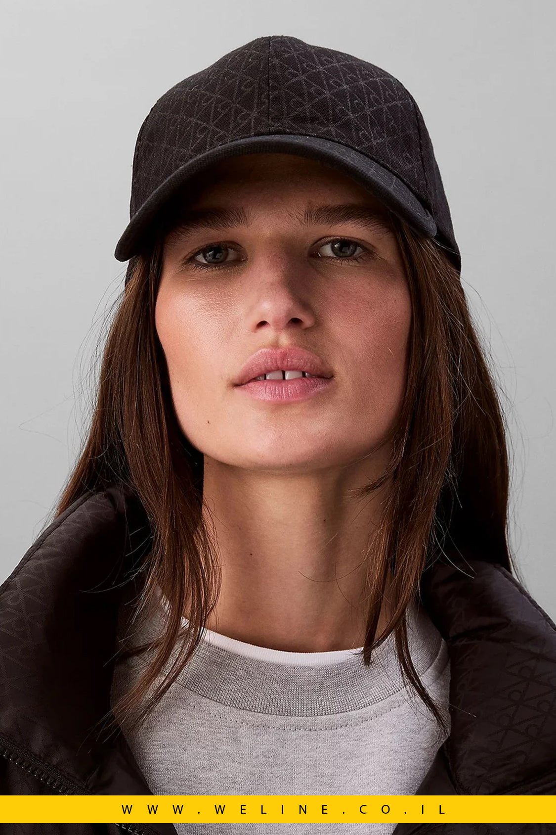 Calvin Klein כובע כותנה שחור - WELINE.CO.IL