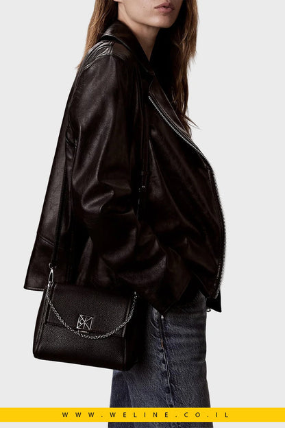 תיק Calvin Klein עם רצועה נשלפת ומתכווננת - WELINE.CO.IL
