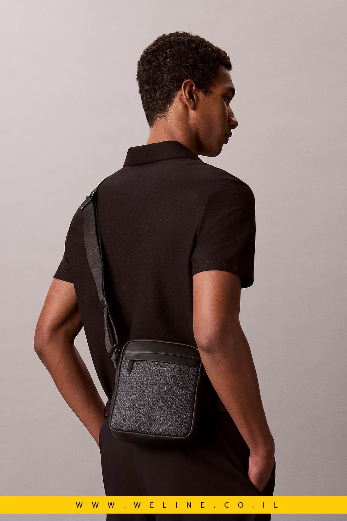 תיק צד Calvin Klein Allover Emblem Logo Reporter Bag - WELINE.CO.IL