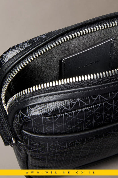 תיק צד Calvin Klein Allover Emblem Logo Reporter Bag - WELINE.CO.IL