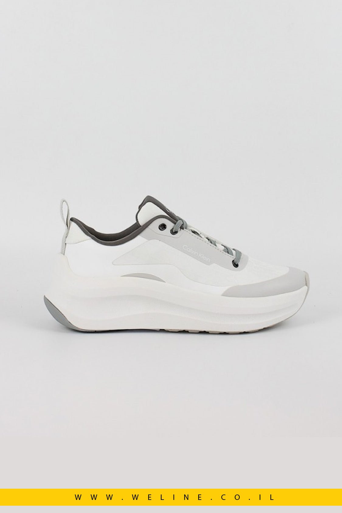 סניקרס נשים בעיצוב CALVIN KLEIN – Chunky Runner Lace - Up Mix AOP - WELINE.CO.IL