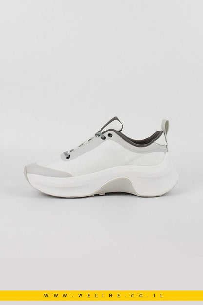 סניקרס נשים בעיצוב CALVIN KLEIN – Chunky Runner Lace - Up Mix AOP - WELINE.CO.IL