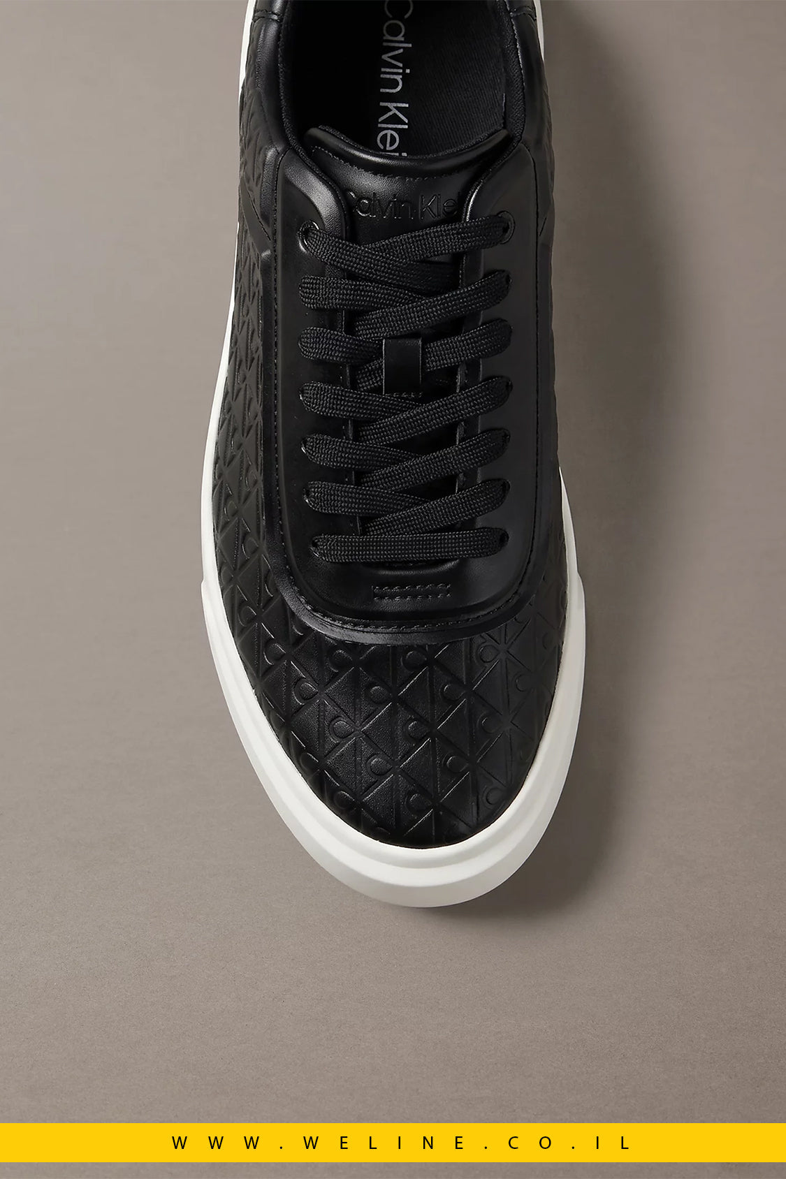 נעלי סניקרס גברים Calvin Klein Embossed Emblem Logo Trainers - WELINE.CO.IL