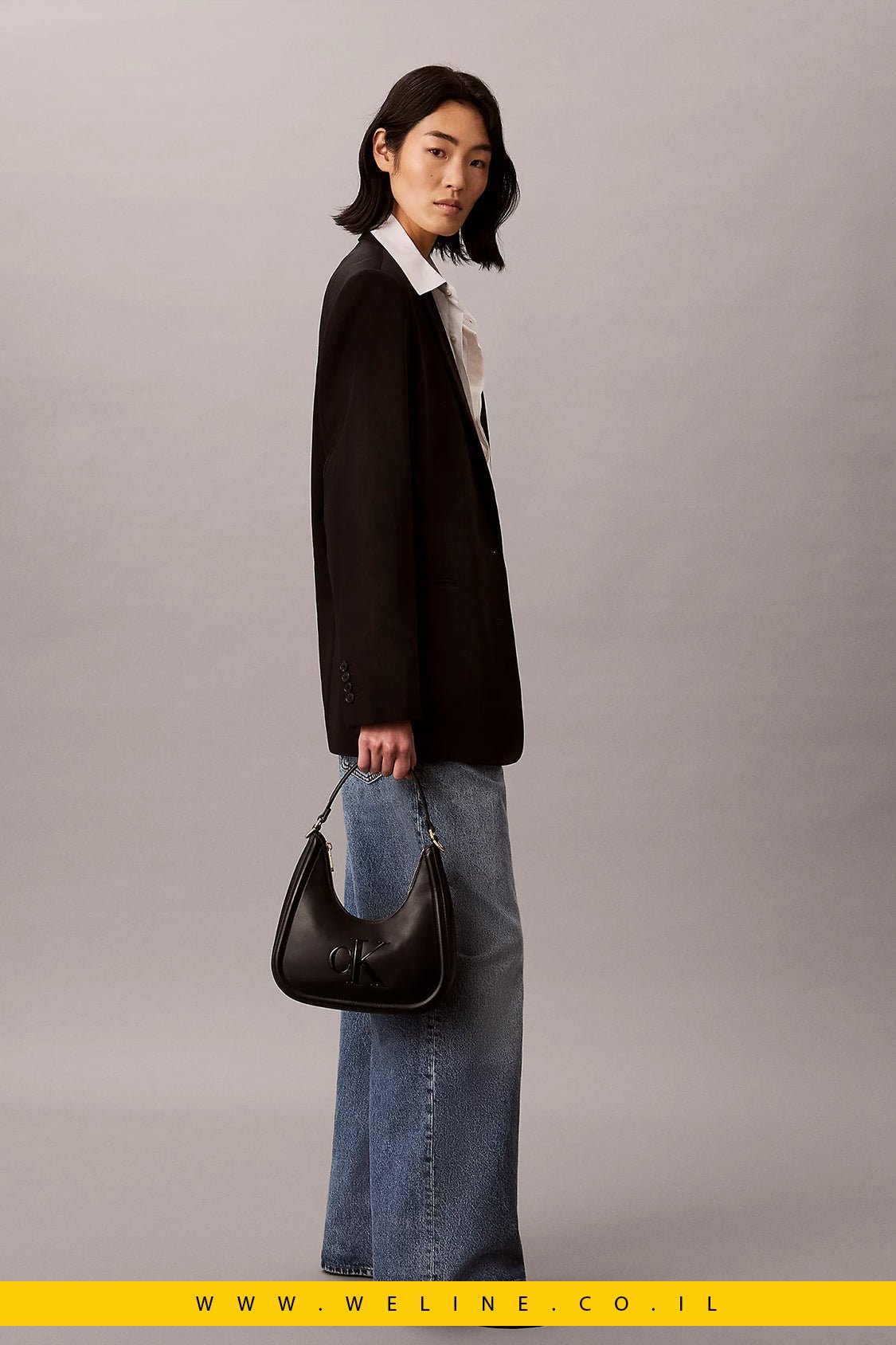 תיק נשים Calvin Klein Embossed Monogram Crescent Bag - WELINE.CO.IL