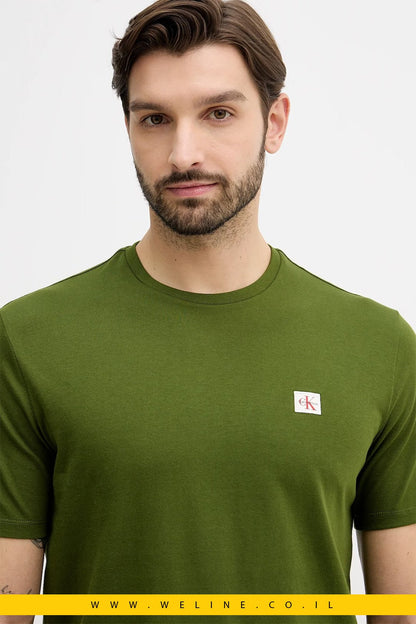 כותרת טי - שירט Calvin Klein Jeans לגברים Regular Fit – צבע ירוק - WELINE.CO.IL